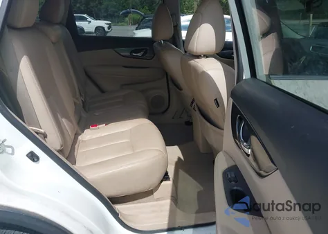 2015 Nissan Rogue S/Sl/Sv z USA, uszkodzony, nr VIN 5N1AT2MV6FC774544